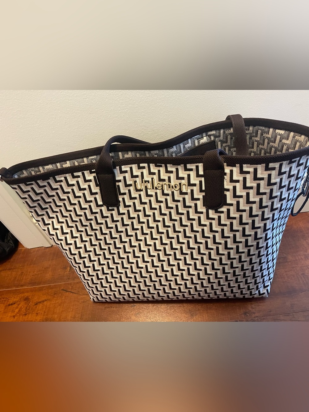 Lululemon Classic Knit Tote - Large